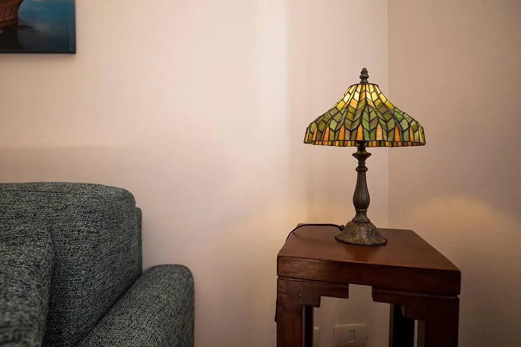 Residenza Sirtori Free Parking Apartment Verona