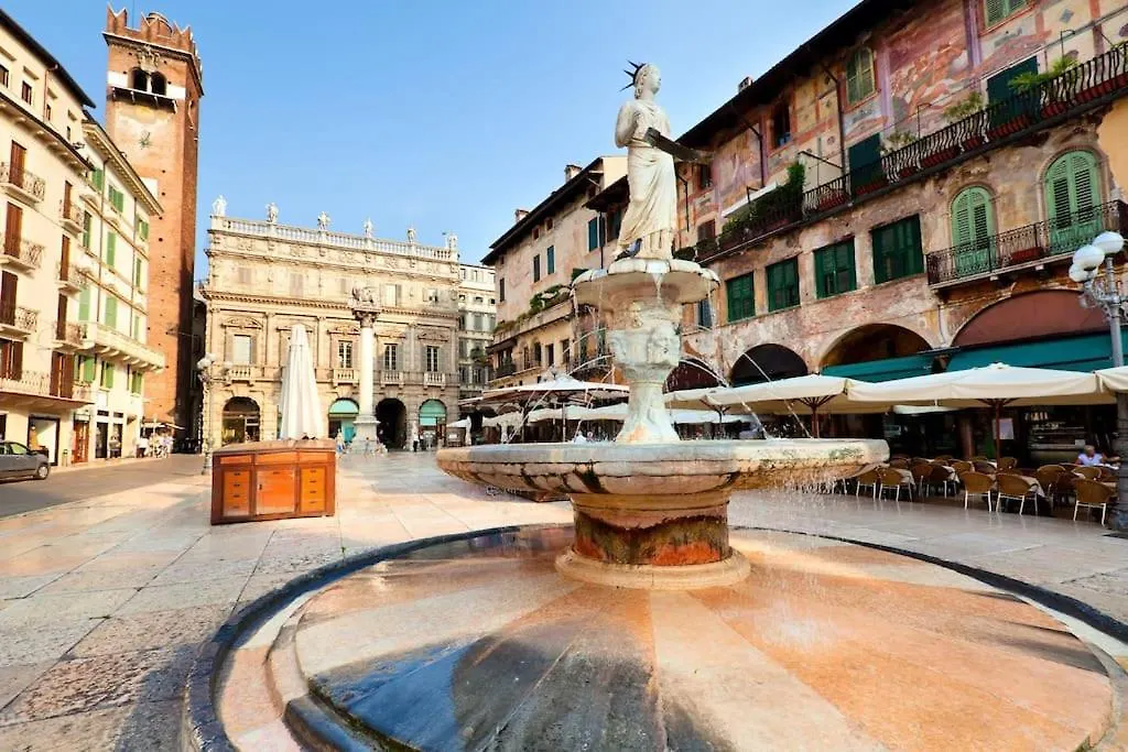 Residenza Sirtori Free Parking Apartment Verona