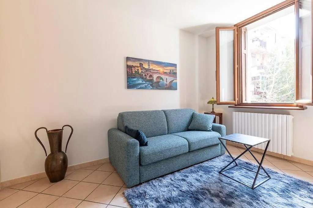 Residenza Sirtori Free Parking Apartment Verona